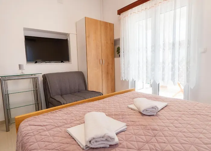 アパート Blazevic *